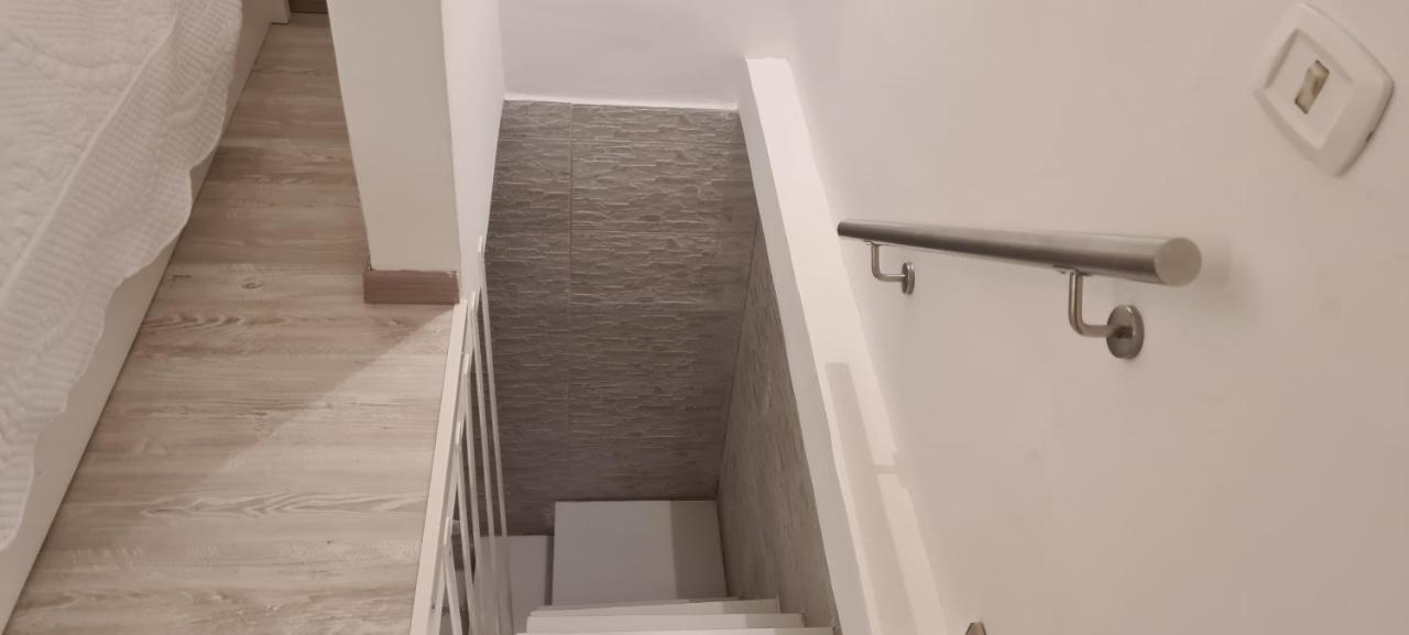 Di Paola Via Crisanzio Appartamento Bari